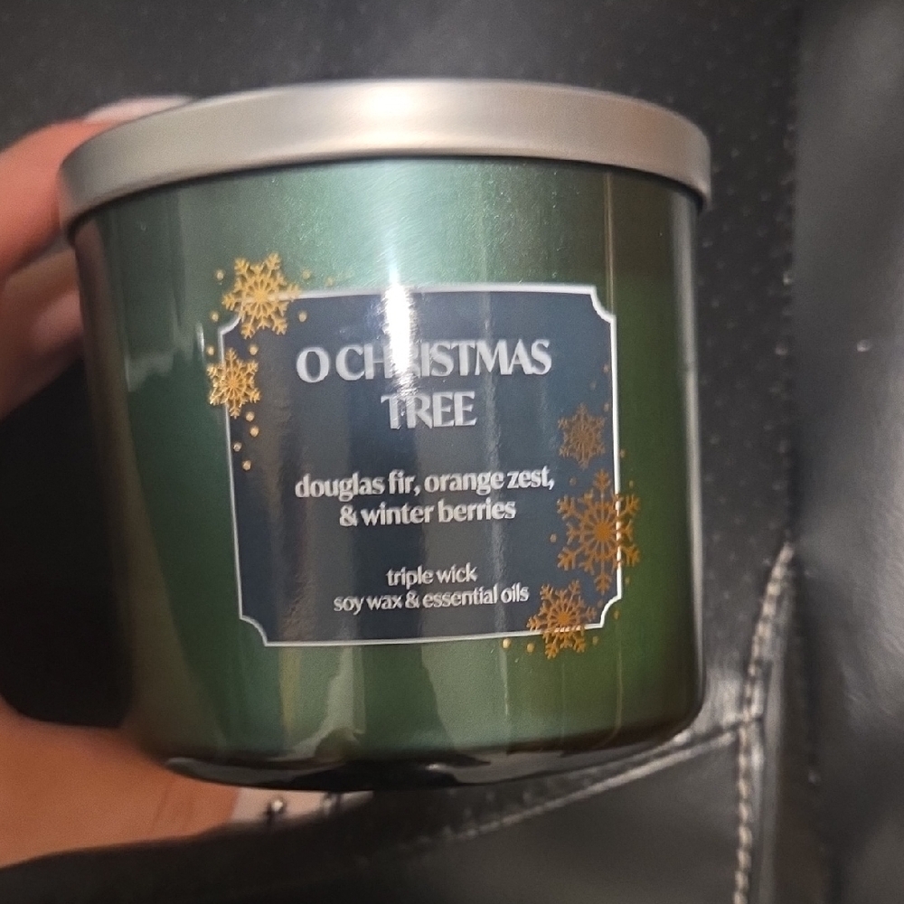 O Christmas Tree Triple Wick Candle - Green